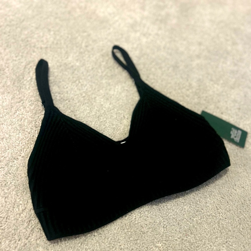 NWT cropped bralette medium